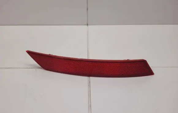 Rear tail light reflector