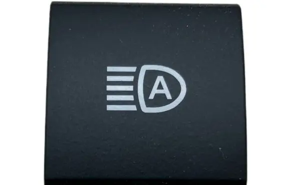 Toyota Yaris Light switch OYT25874