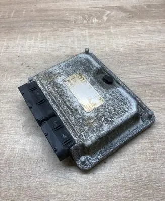 Audi A4 S4 B5 8D Engine control unit/module ECU 038906019FP