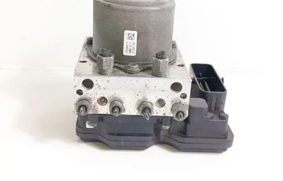 Nissan Leaf II (ZE1) ABS Pump 476605SH0A 8109D0038 TD8417