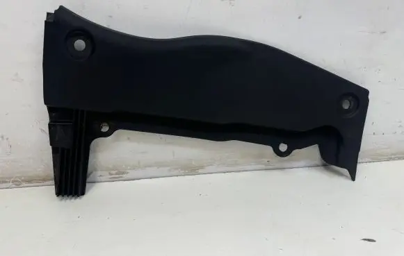 Land Rover Discovery 5 Other engine bay part HPLA02222A