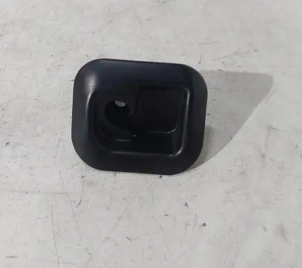 BMW 5 E39 Parcel shelf load cover mount bracket 8235611
