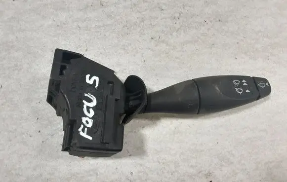 Ford Focus Wiper control stalk