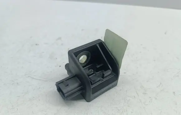 Honda FR-V Airbag deployment crash/impact sensor 77970SFEB110M2