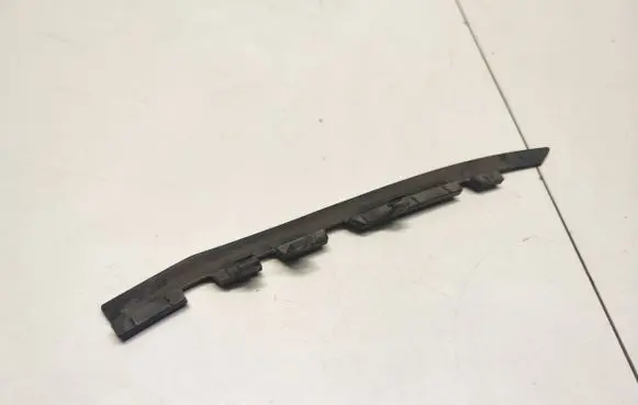 Porsche Macan (95B) Front bumper mounting bracket 95B807165