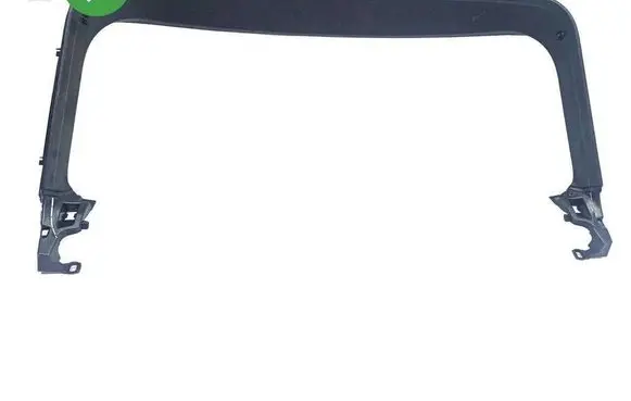 Tailgate/trunk upper cover trim