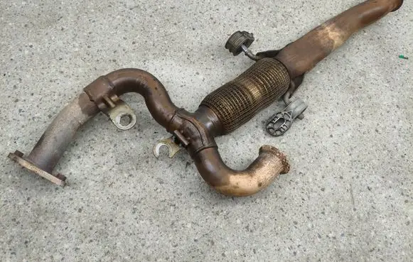 Chrysler Pacifica Exhaust flexible connection 