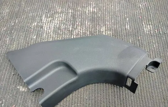SsangYong Korando (A) pillar trim 24042302
