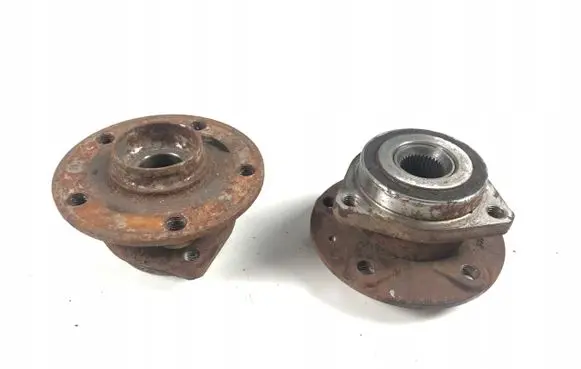Audi A3 S3 8V Front wheel hub