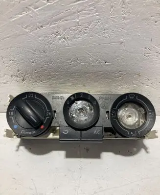 Volkswagen Polo Climate control unit 6Q0819445