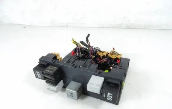 Volkswagen PASSAT B6 Engine control unit/module 3C0937049J