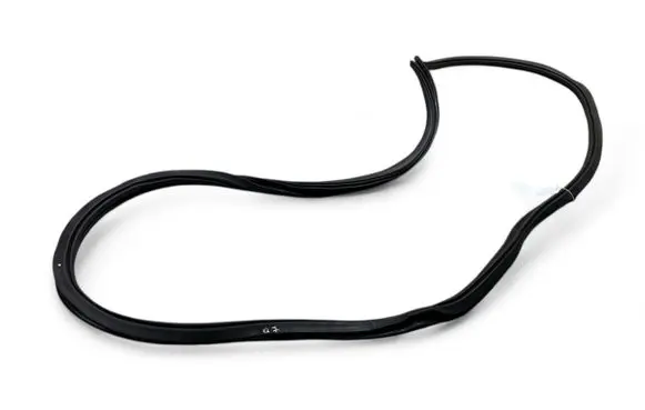 Audi Q7 4M Front door rubber seal 4M0831721C