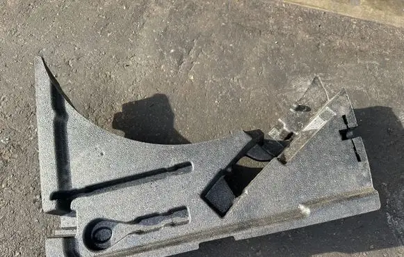 Renault Kadjar Spare wheel section trim 849754924R