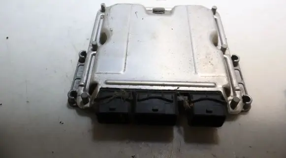 Peugeot 807 Engine control unit/module ECU 0281011334
