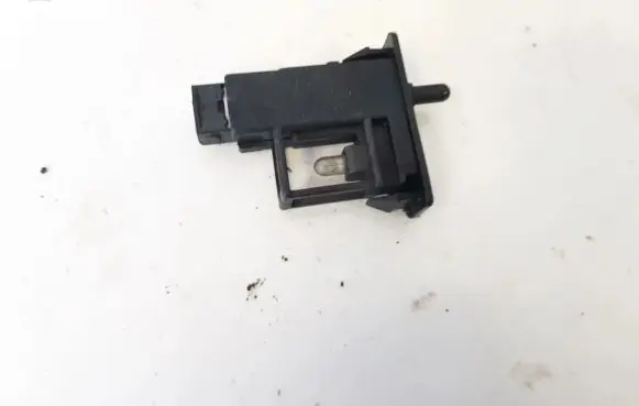 Toyota Avensis T250 Sensor 16676447 81260-33030