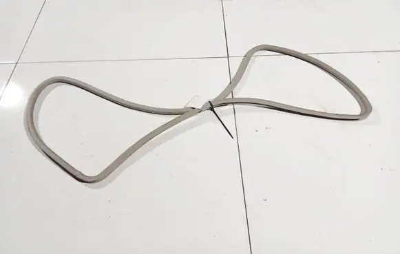 Toyota Yaris Rubber seal front coupe door 