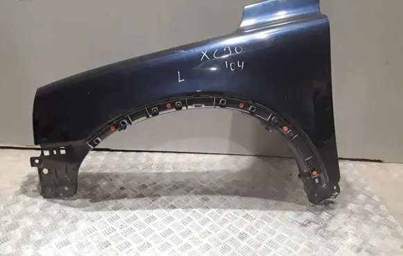 Volvo XC90 Fender