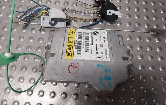 BMW 1 E81 E87 Airbag control unit/module 9134280 0285010064