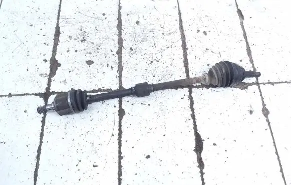 Hyundai Elantra Front driveshaft