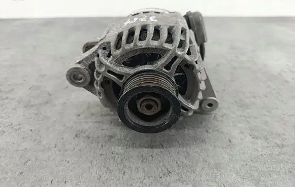 Toyota Yaris Generator/alternator 