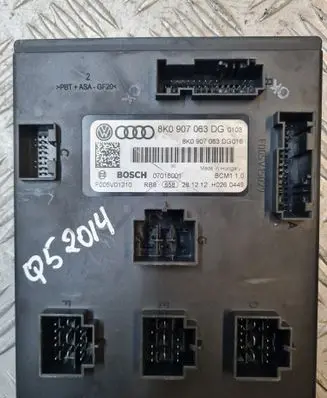 Audi A4 S4 B8 8K Comfort/convenience module 8K0907063DG