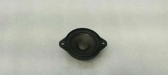 Tesla Model S Front door high frequency speaker 100483301A