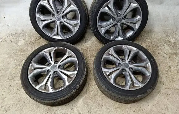 Hyundai i30 R17 alloy rim 52910A5500