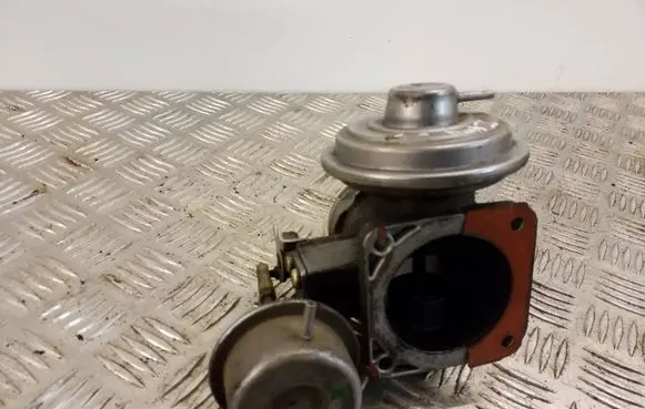 Land Rover Discovery Engine shut-off valve 72243407