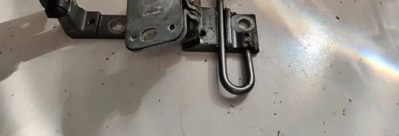 Front door lower hinge