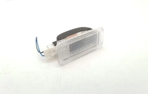 Toyota Yaris Rear seat light 81330-05050