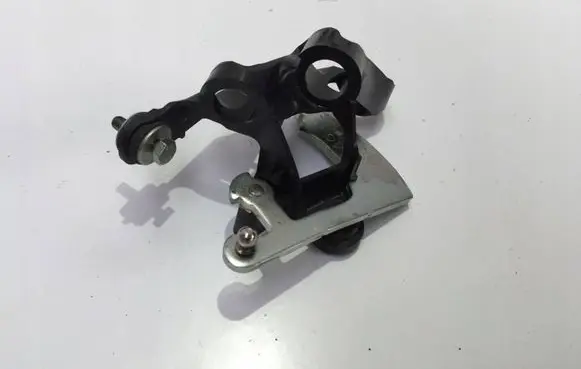 Volkswagen Golf VIII Gear shift cable bracket 2Q0711789