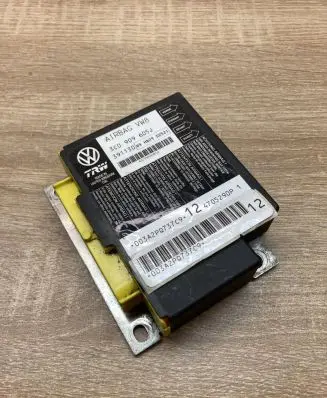 Volkswagen PASSAT B6 Airbag control unit/module 3C0909605J 391130