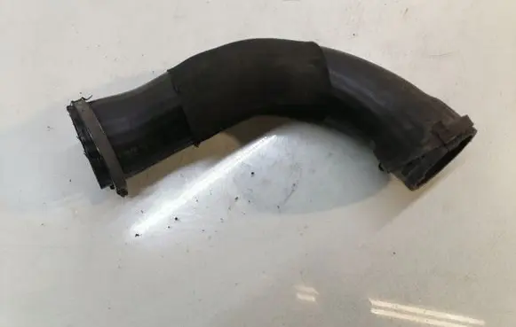 Volvo XC60 Intercooler hose/pipe 31293511