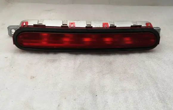 Toyota Corolla Verso AR10 Third/center stoplight 815700F011