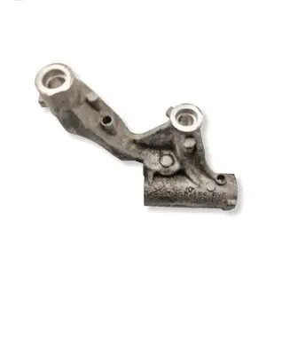 Volkswagen Polo V 6R Generator/alternator bracket 04B903143