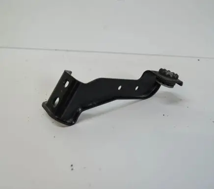 BMW 5 F10 F11 Radiator support slam panel bracket 7585391