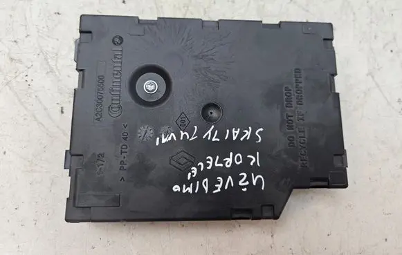 Renault Captur Ignition key card reader 285908018R