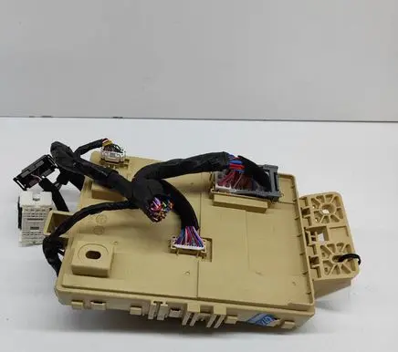 Hyundai Kona I Fuse module 91951J9560
