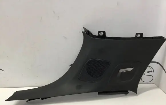 Mercedes-Benz GLB x247 (D)pillar trim (top) A2476905104