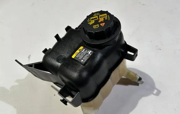 Ford Explorer V Coolant expansion tank/reservoir ag138a080ae