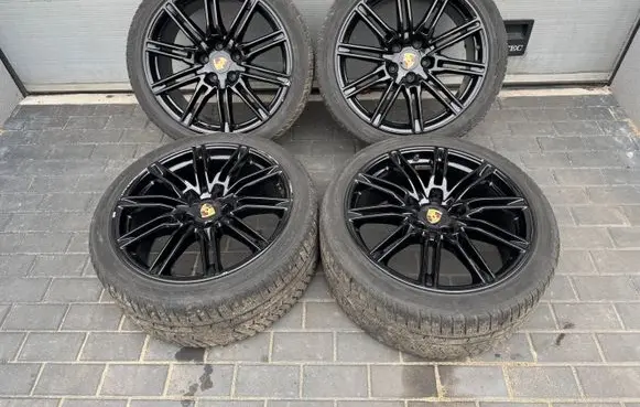 Porsche Cayenne (92A) R21 alloy rim 7P5601025BF