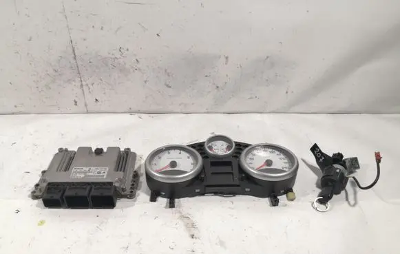 Engine ECU kit and lock set