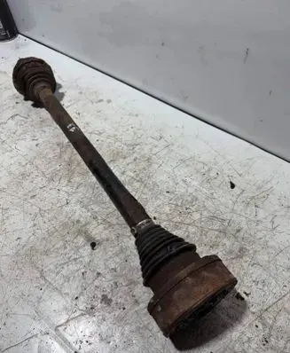 Volkswagen Golf VI Rear driveshaft
