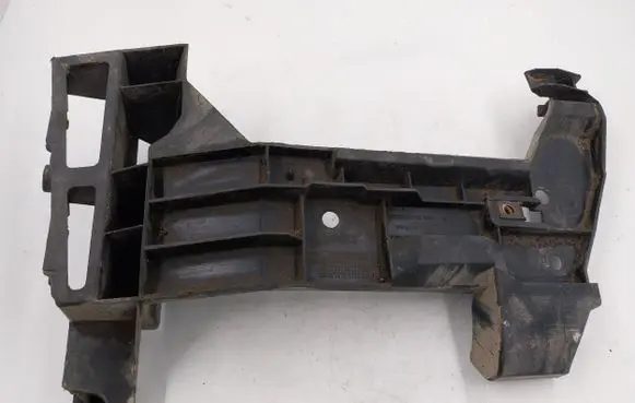 Renault Master II Rear bumper mounting bracket 7700352212 7701692586