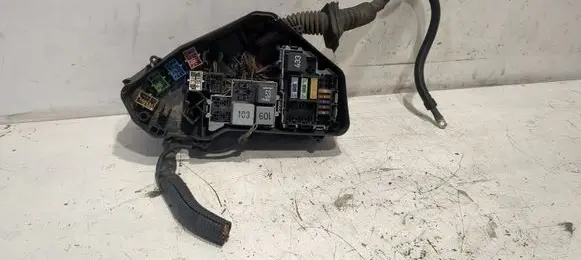 Volkswagen Touareg I Fuse module 7L0937615 RSM2