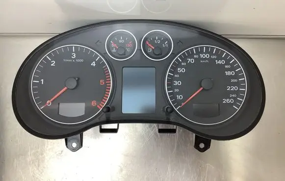 Audi A3 S3 8P Speedometer (instrument cluster) 81071521 A2C53080296 8P0920931