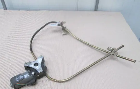 Renault 19 Front door window regulator with motor