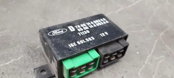 Ford Sierra Fuel pump relay 85GG13150AA