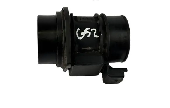 Renault Megane I Mass air flow meter 7700314057 H7700314669