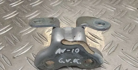 Toyota Avensis T270 Rear door upper hinge